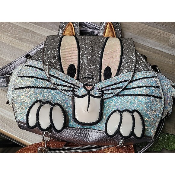 Danielle Nicole Looney Tunes Bugs Bunny Glitter Purse Crossbody READ!! - Picture 16 of 16